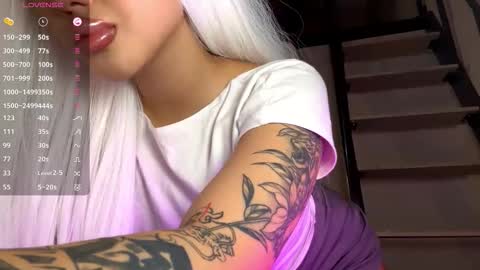 Viola online show from 01-13-26, 06:24