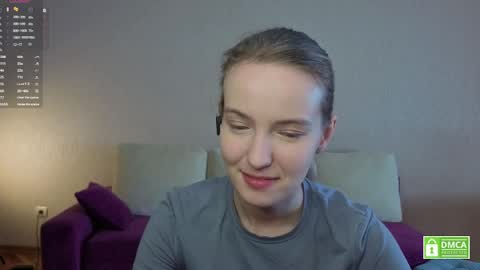 Snapshot of tashinapetitto chatting on 05-21-26, 07:37 Your Ressie online show from 05-21-26, 07:37