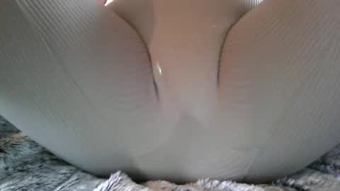 Emily  Dan online show from 11-20-25, 01:11