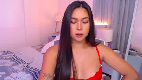 Snapshot of tasteofinnocence chatting on 05-14-26, 01:56 Miss Tati online show from 05-14-26, 01:56
