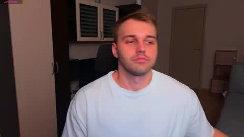 Snapshot of tasty_justin chatting on 05-13-26, 07:55 My shows 2100500 UTC3 online show from 05-13-26, 07:55