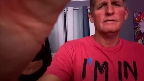 Snapshot of tastycupcake69 chatting on 11-13-25, 01:26 veronicabrian online show from 11-13-25, 01:26