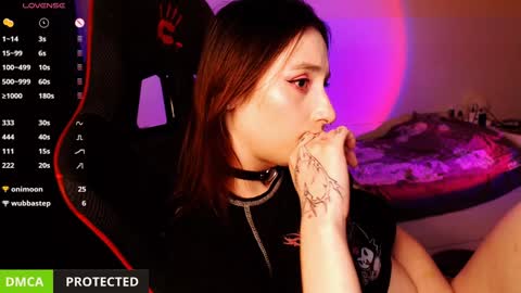 Snapshot of tat_girl chatting on 01-21-25, 04:21 Lana inst lanitadelreyskaya OnlyFans online show from 01-21-25, 04:21