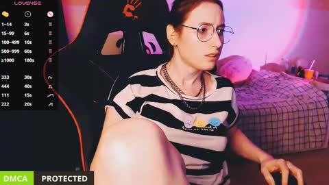 Snapshot of tat_girl chatting on 03-01-25, 03:43 Lana inst lanitadelreyskaya OnlyFans online show from 03-01-25, 03:43