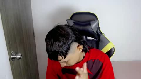 T A T A N online show from 11-06-25, 08:10