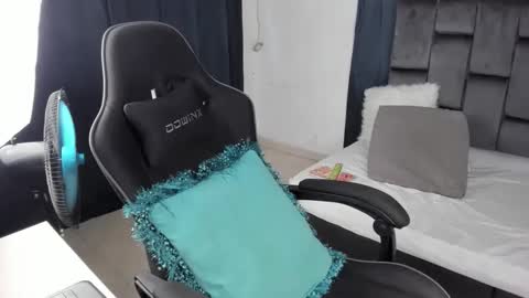 Tatiana online show from 11-21-25, 07:56