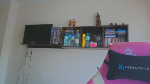 Snapshot of tatiana2224 chatting on 06-14-26, 07:54 tatiana2224 online show from 06-14-26, 07:54