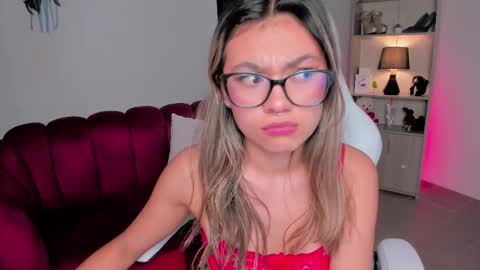 tatiana_mendoza online show from 11-24-25, 02:50