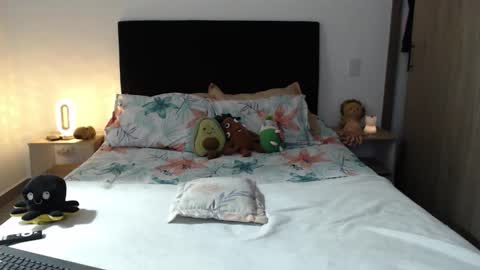 tatiana_monteros online show from 04-16-26, 10:49