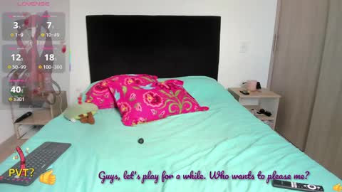 tatiana_monteros online show from 06-01-26, 02:41