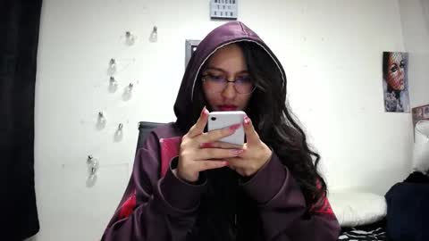 tatiana online show from 02-01-25, 12:18