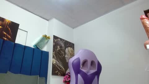 tatiana_star1 online show from 11-29-25, 09:29