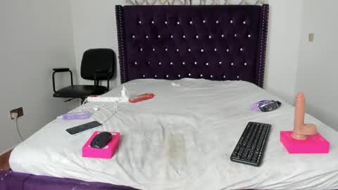 tatiana_storm online show from 10-08-25, 08:45