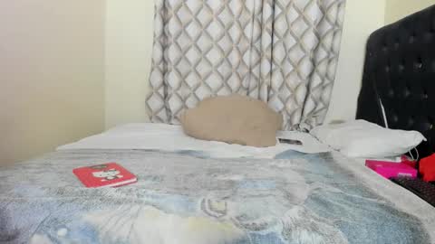 Snapshot of tatiana_storm chatting on 01-08-26, 03:09 tatiana_storm online show from 01-08-26, 03:09