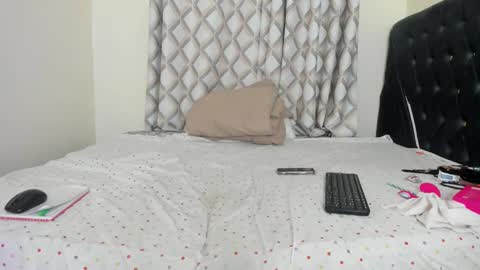 Snapshot of tatiana_storm chatting on 02-03-26, 03:26 tatiana_storm online show from 02-03-26, 03:26