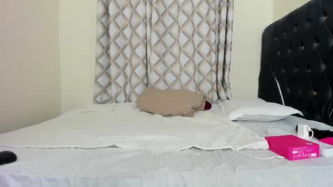 Snapshot of tatiana_storm chatting on 03-08-26, 07:17 tatiana_storm online show from 03-08-26, 07:17