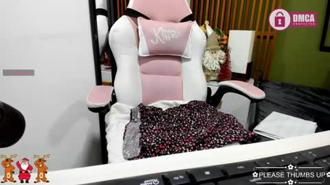 i am tatiana  online show from 12-15-24, 12:28