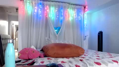 tatiana giraldo online show from 02-22-25, 02:50