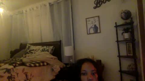 Snapshot of tatiannatease chatting on 01-14-25, 12:35 Tatianna Marie online show from 01-14-25, 12:35