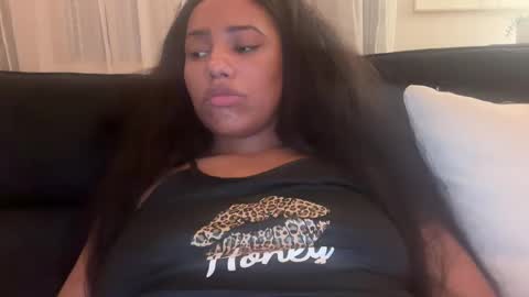 Snapshot of tatiannatease chatting on 02-16-25, 03:15 Tatianna Marie online show from 02-16-25, 03:15