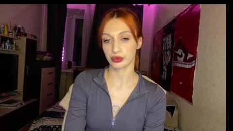 Snapshot of tatika_williams chatting on 05-12-26, 06:27 tatika_williams online show from 05-12-26, 06:27