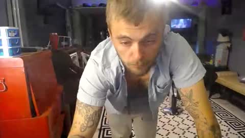 Snapshot of tattedalpha chatting on 03-08-25, 01:50 tattedalpha online show from 03-08-25, 01:50