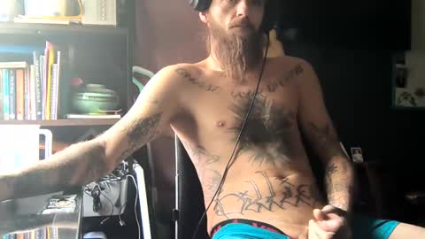 Snapshot of tattedalpha chatting on 11-20-25, 07:35 tattedalpha online show from 11-20-25, 07:35