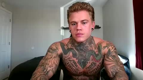 Snapshot of tatteddaddy9000 chatting on 09-29-25, 03:50 D-Man online show from 09-29-25, 03:50