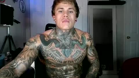 Snapshot of tatteddaddy9000 chatting on 10-05-25, 03:49 D-Man online show from 10-05-25, 03:49