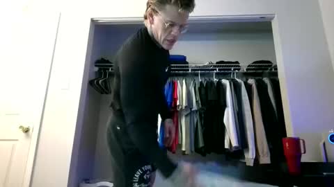 Snapshot of tatteddaddy9000 chatting on 11-05-25, 08:53 D-Man online show from 11-05-25, 08:53