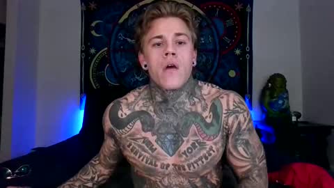 Snapshot of tatteddaddy9000 chatting on 11-23-25, 09:14 D-Man online show from 11-23-25, 09:14