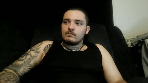 Snapshot of tatteddamienn chatting on 02-11-25, 02:14 TattedDamienn online show from 02-11-25, 02:14