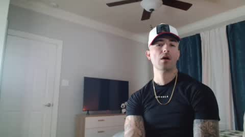 tattedlatino1 online show from 12-17-24, 07:15