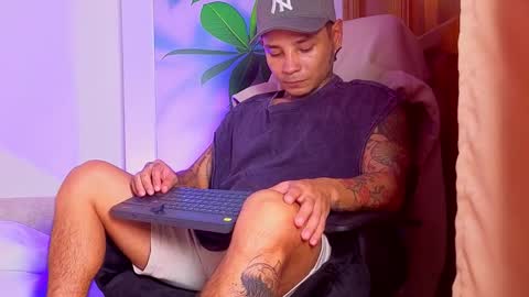 tattokoi online show from 11-27-25, 02:35