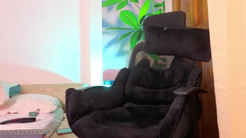 tattokoi online show from 12-05-25, 01:36