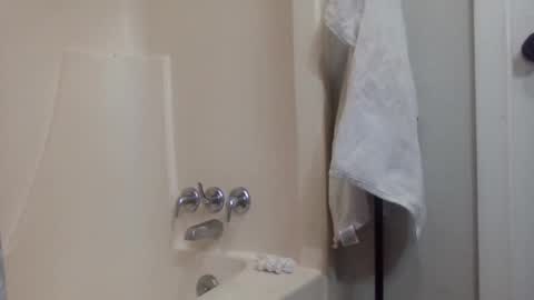 tattoo3333 online show from 02-05-25, 03:13