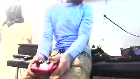 Snapshot of tattoo3333 chatting on 11-28-25, 04:59 tattoo3333 online show from 11-28-25, 04:59