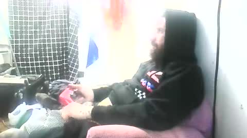 Snapshot of tattoo3333 chatting on 12-15-25, 05:28 tattoo3333 online show from 12-15-25, 05:28