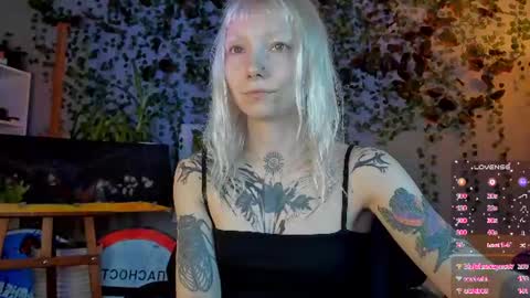 tattoo_artbaby online show from 07-23-26, 06:22