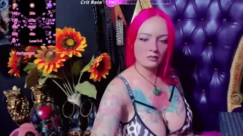 Snapshot of tattooderek chatting on 10-16-25, 03:57 tattooderek online show from 10-16-25, 03:57