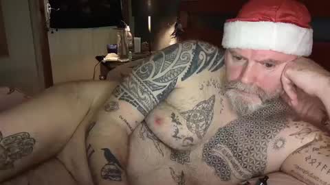 Tattooeddilf 01 online show from 12-22-24, 11:52