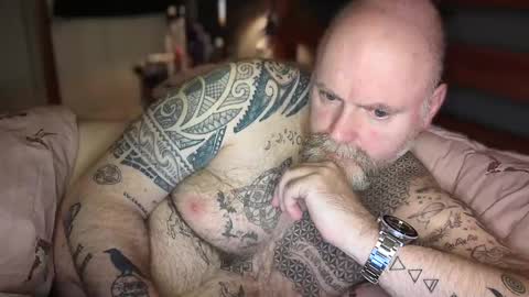Tattooeddilf 01 online show from 01-22-25, 01:20