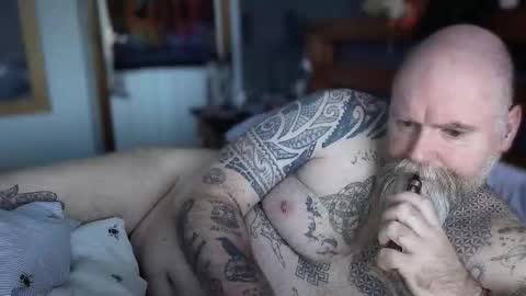 Tattooeddilf 01 online show from 12-01-25, 01:05