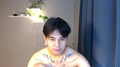 Snapshot of tattooguy1209 chatting on 11-21-25, 10:47 zareen online show from 11-21-25, 10:47