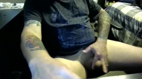 tattslovestattas1 online show from 10-29-25, 02:41