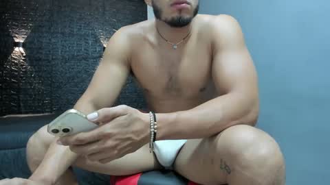 Snapshot of taurus_boy1 chatting on 10-04-25, 11:41 T A U R U S online show from 10-04-25, 11:41