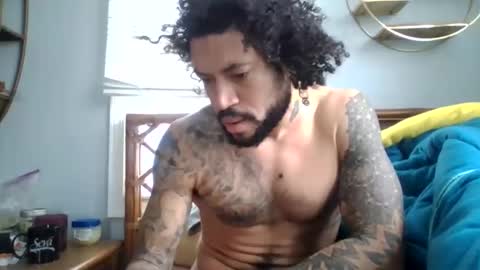 Snapshot of taurusbaeforever chatting on 01-11-26, 05:07 taurusbaeforever online show from 01-11-26, 05:07