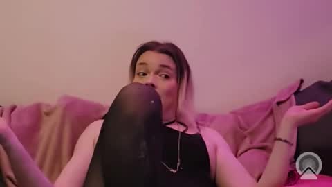 Snapshot of taviatight chatting on 03-14-26, 01:01 taviatight online show from 03-14-26, 01:01