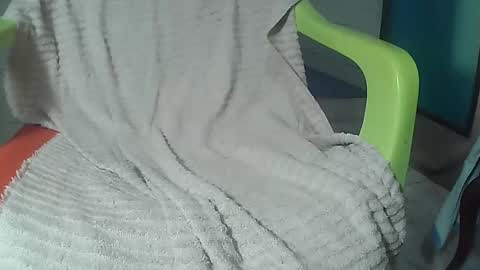 Snapshot of tavo58 chatting on 04-10-26, 07:07 alvarito online show from 04-10-26, 07:07