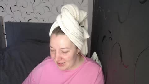 Diana online show from 04-15-26, 05:58